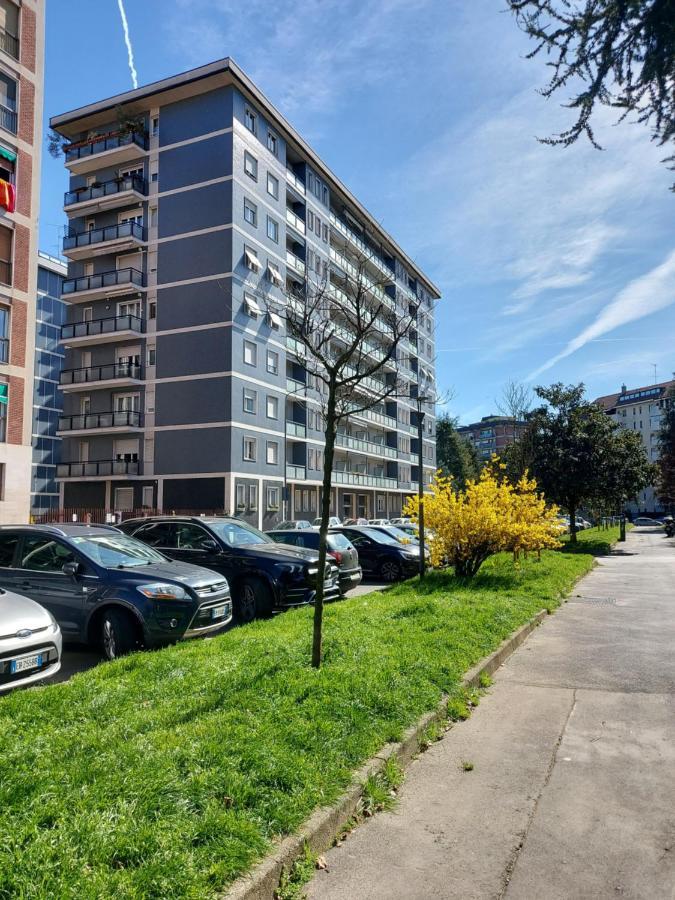 Apartamento Franco Sansirohouse Rho Mi Fiera Milán Exterior foto